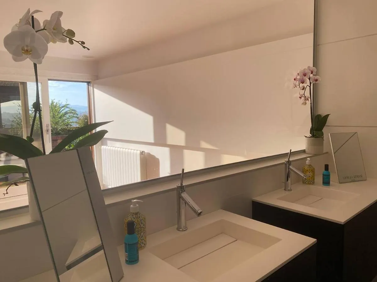 Singular Y Espacioso Apartamento Ondarreta Beach San Sebastian