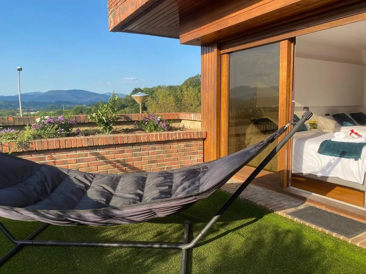 Singular Y Espacioso Apartamento Ondarreta Beach San Sebastián